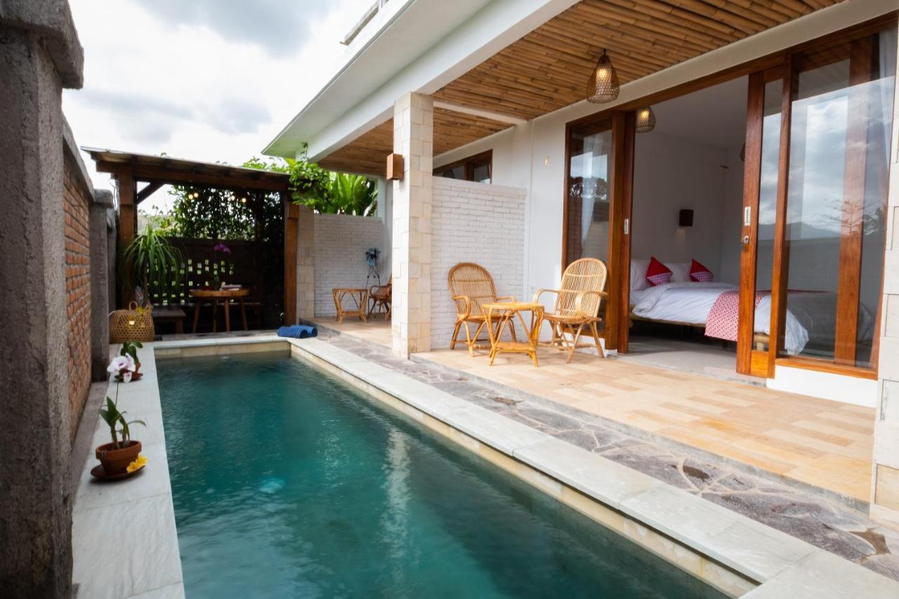 Oyo 1493 Surya Villa Селонг-Беланак Экстерьер фото